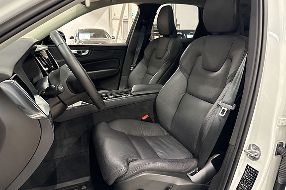 Volvo XC60 21 of 27