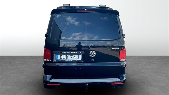 Volkswagen Transporter 5 of 17