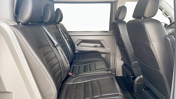 Volkswagen Transporter 11 of 17