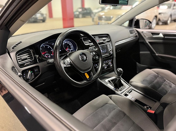 Volkswagen Golf I 11 of 15