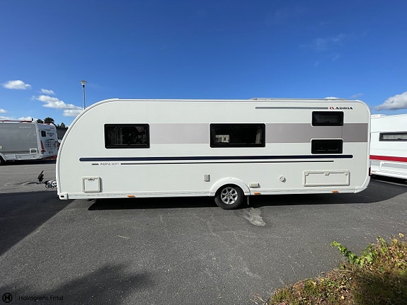 Adria Alpina 663Pt BARNKAMMARE | QUEENSBED | CYKELSTÄLL 5 of 20
