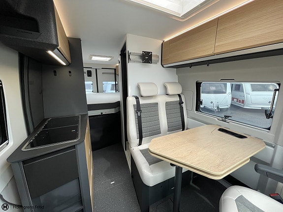 Adria Twin Select 640 SGX 9 of 26