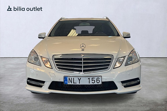 Mercedes-Benz E200 9 of 27