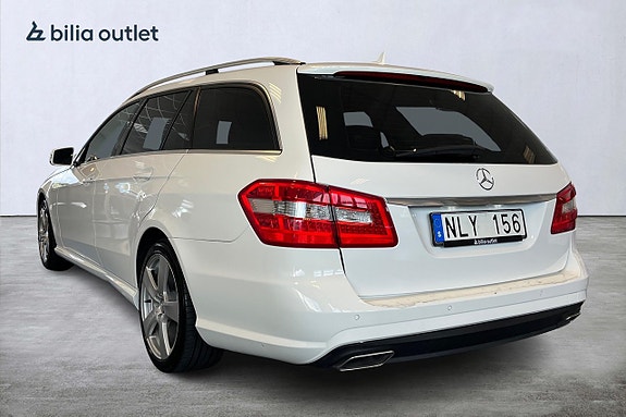 Mercedes-Benz E200 4 of 27