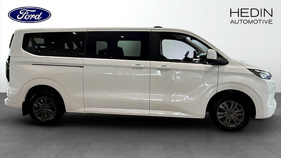 Ford Custom Tourneo 6 of 12