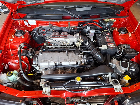 Mazda 323S 7 of 11
