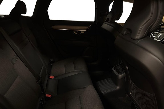 Volvo V90 11 of 14