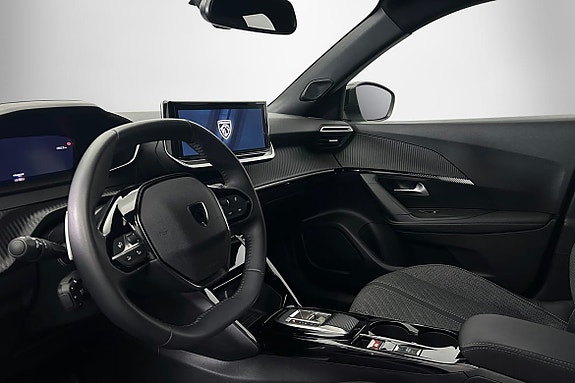 Peugeot 2008 6 of 17