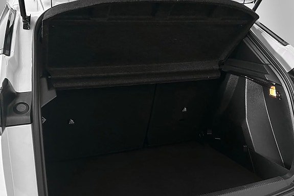 Peugeot 2008 17 of 17