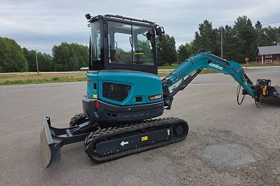 Sunward SWE 35UF Minigrävare med tiltrotator och grip 7 of 24