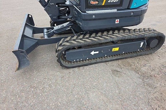 Sunward SWE 35UF Minigrävare med tiltrotator och grip 10 of 24