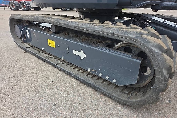 Sunward SWE 35UF Minigrävare med tiltrotator och grip 12 of 24