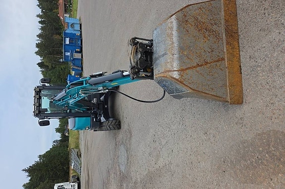 Sunward SWE 35UF Minigrävare med tiltrotator och grip 9 of 24
