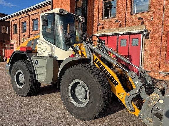 Liebherr 538 4 of 23