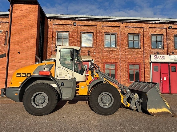 Liebherr 538 2 of 23