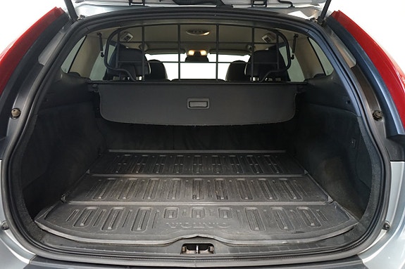 Volvo XC60 11 of 13