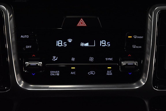 Kia Sorento 26 of 30