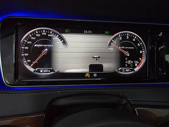 Mercedes-Benz S63 26 of 30