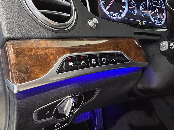 Mercedes-Benz S63 20 of 30