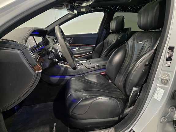 Mercedes-Benz S63 3 of 30
