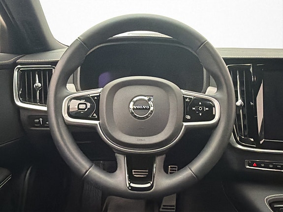 Volvo V90 26 of 30