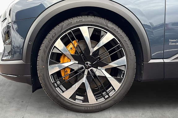 Polestar 3 7 of 19