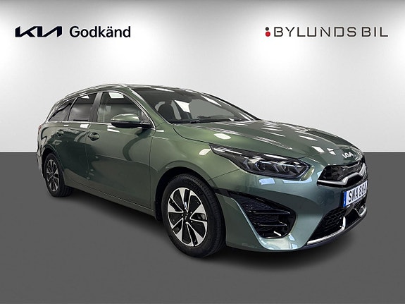 Kia Ceed 3 of 15