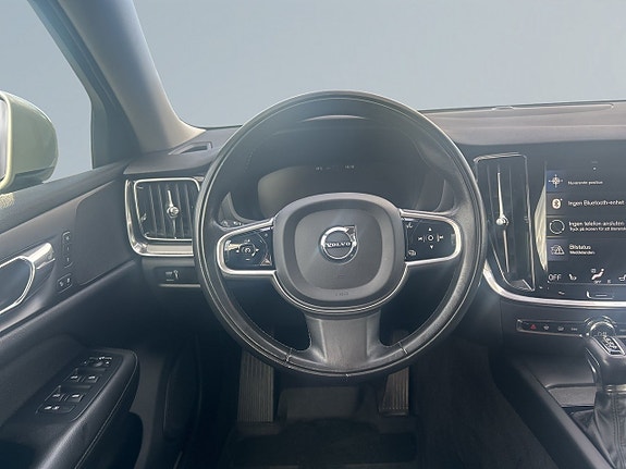Volvo V60 Cross Country 9 of 20