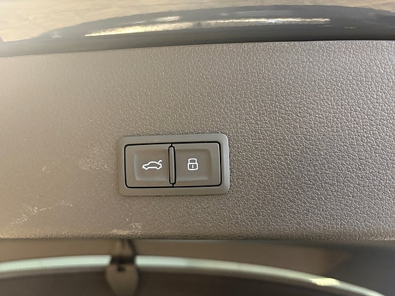 Audi e-tron Sportback 21 of 21