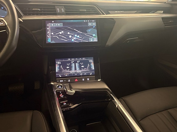 Audi e-tron Sportback 11 of 21