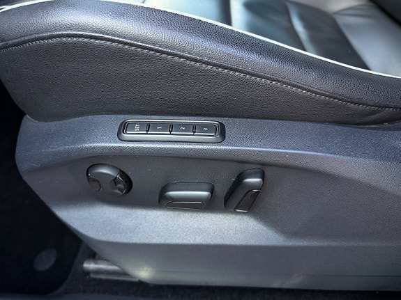 Volkswagen Tiguan 15 of 21