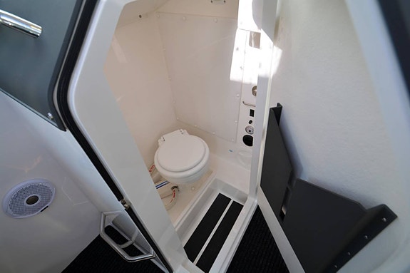 XO 270 Cabin (2016/2026) Ny Mercury V10 425, Garanti 12 of 12