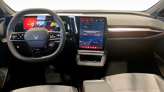 Renault Scenic E-Tech 4 of 12