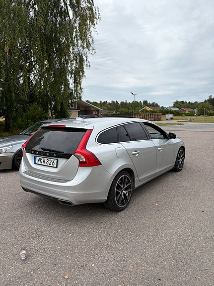 Volvo V60 6 of 7