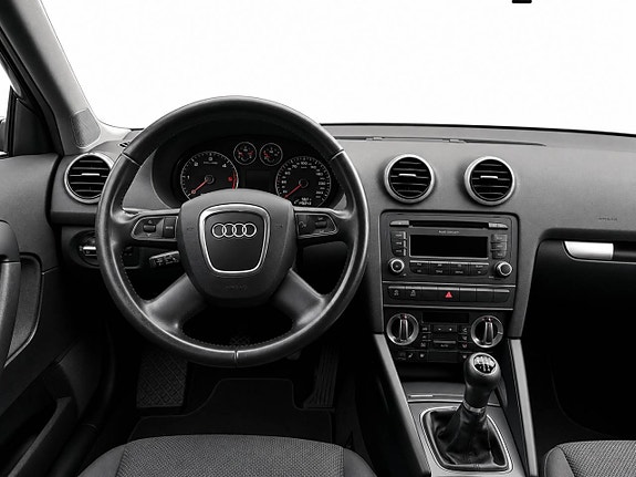 Audi A3 8 of 9
