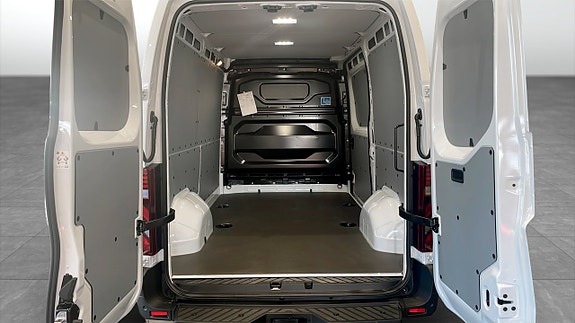 Renault Master 10 of 18