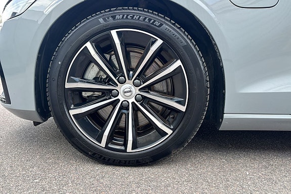 Volvo V60 13 of 15