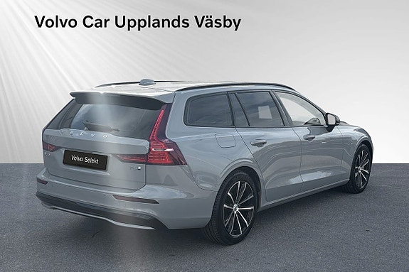 Volvo V60 5 of 15