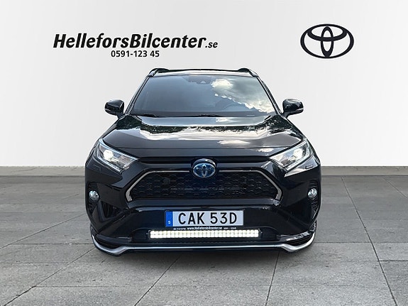 Toyota RAV4 5 of 22