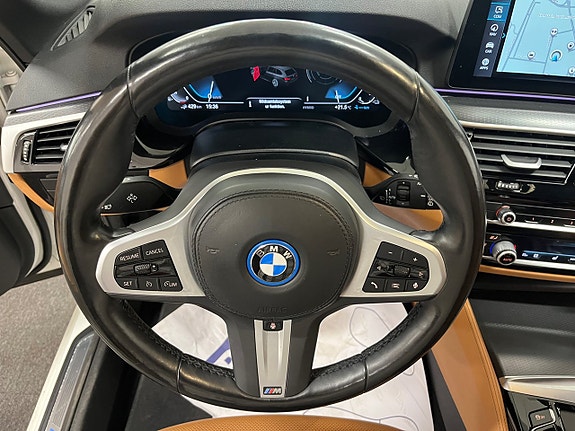 BMW 530e 18 of 26