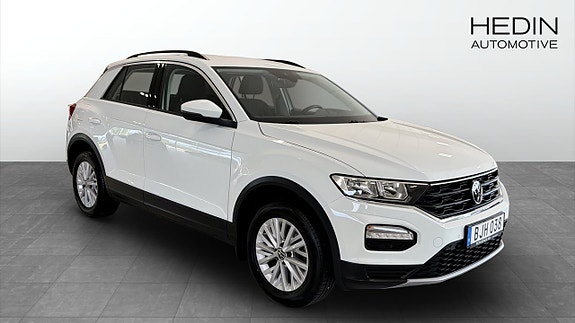Volkswagen T-Roc 7 of 12