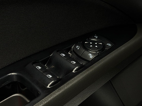 Ford Mondeo 21 of 23