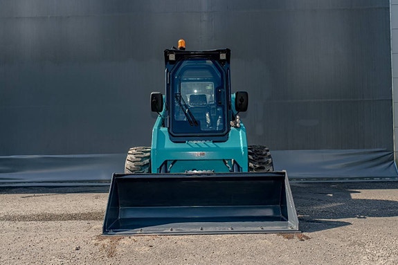 Ny Kompaktlastare - Sunward SWL 3230 - 75hk Kubota motor! 2 of 12