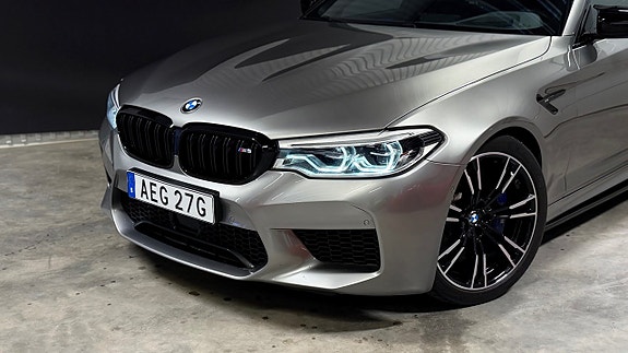 BMW M5 3 of 30