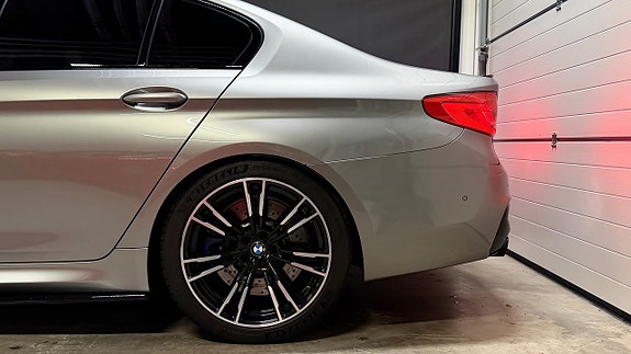 BMW M5 10 of 30