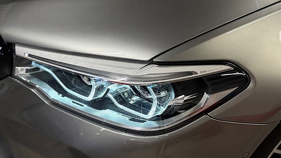 BMW M5 8 of 30