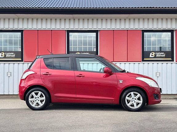Suzuki Swift 6 of 21