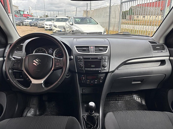 Suzuki Swift 9 of 21