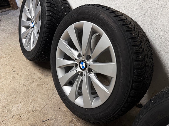 BMW 320d 15 of 15