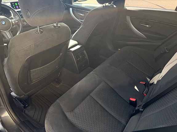 BMW 320d 9 of 15